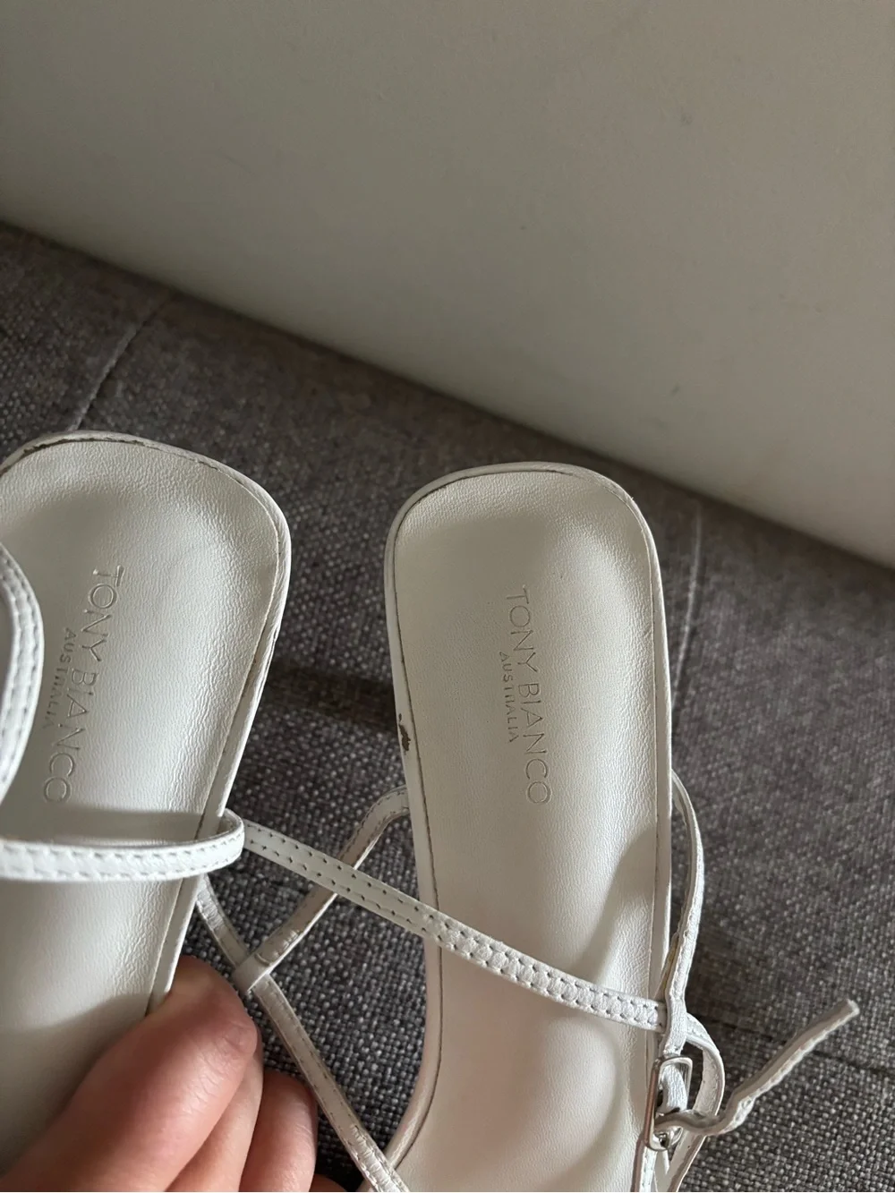 Tony Bianco Caprice Kitten Heel Leather Sandals White Kid Minimalist 9.5